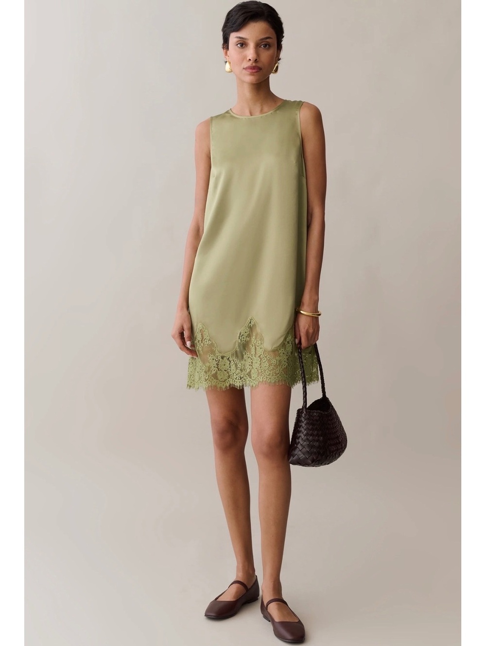 New Kourt by Few Moda Yasmin Mini Dress Sleeveless Lace Hem Size Medium Moss